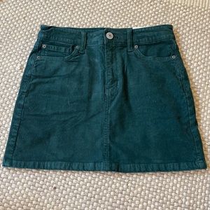 American Eagle Hi-Rise Mini Green Skirt